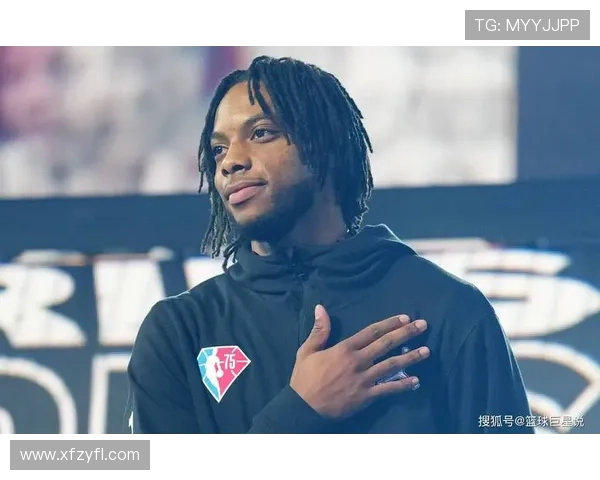 加兰复出展现强大火力半场8中4砍下18分并贡献3助攻罚球全中